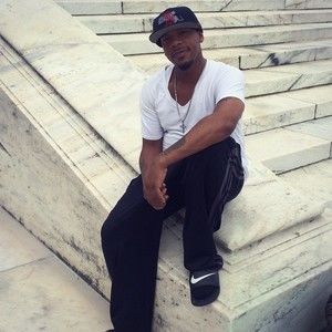 Meet your Posher, Raymond